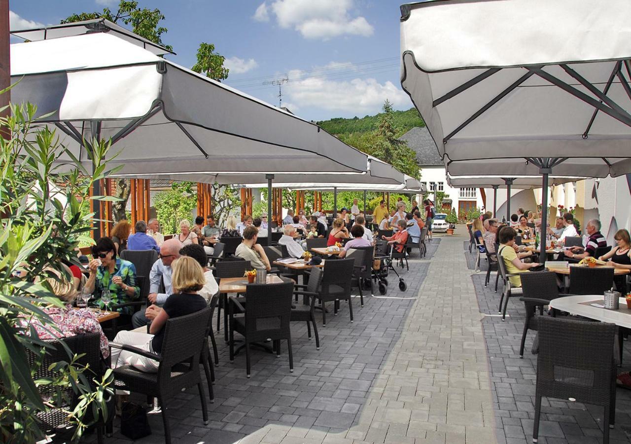 Weingut Und Gaestehaus Apel Nittel Bagian luar foto